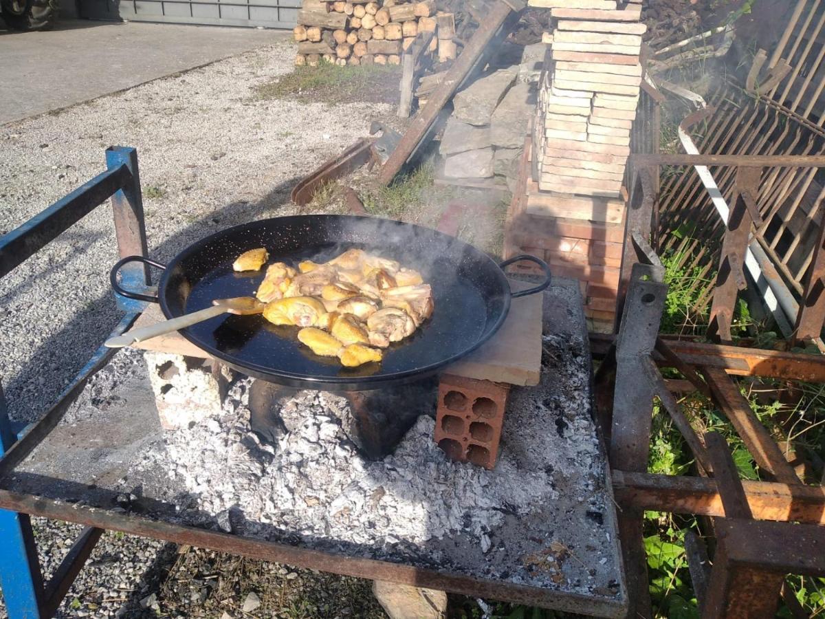 Agroturisme Cal Jeroni Avinyonet del Penedes Bagian luar foto